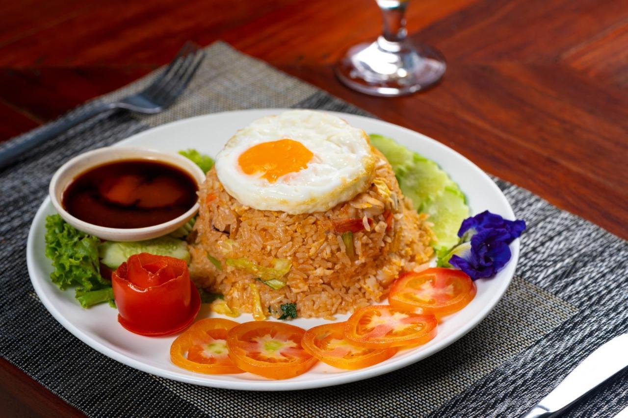 Khmer House 4*