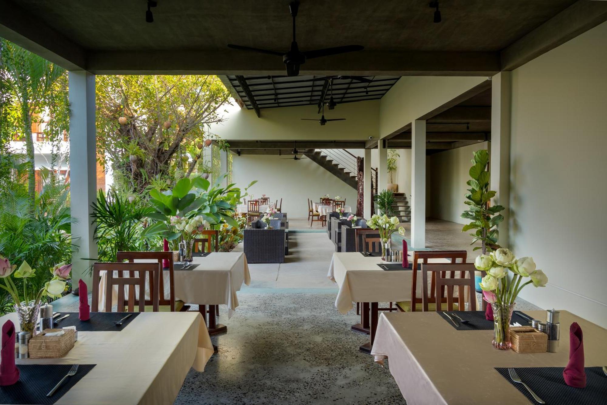 Khmer House 4*